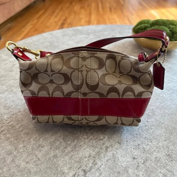 Vintage Coach Purse - Picture 5 of 8